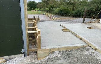 Barn contractors
